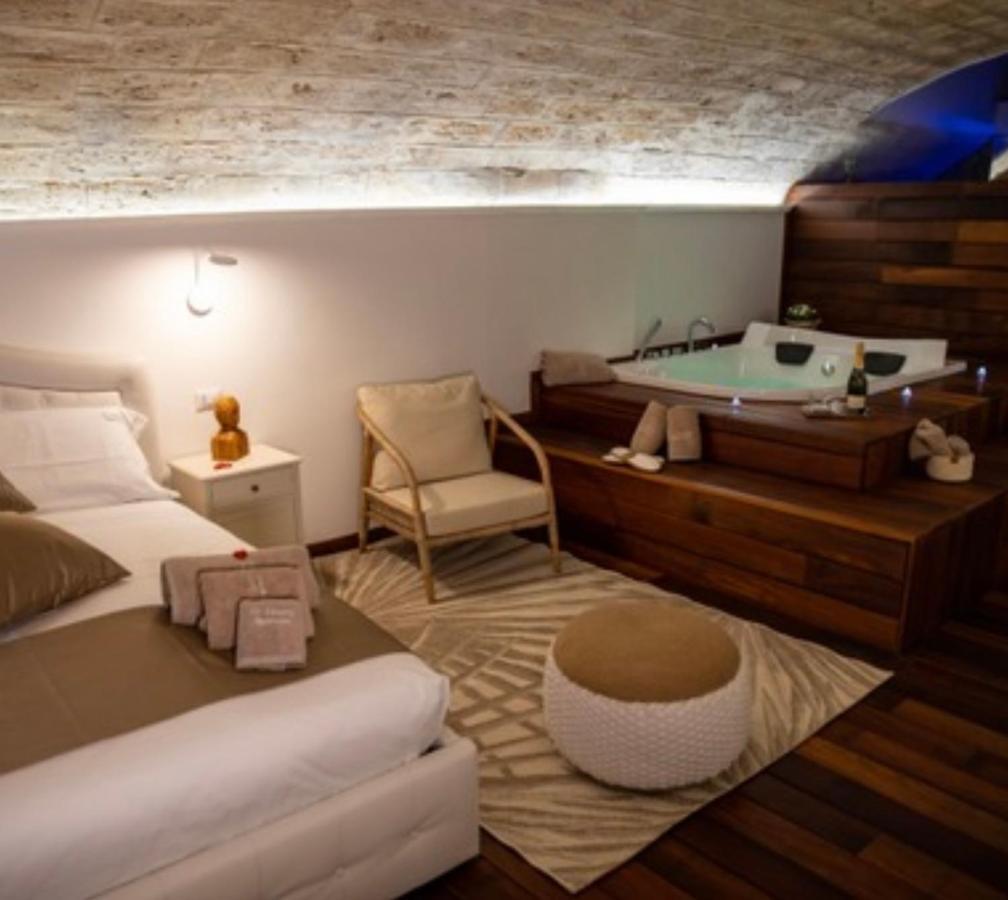 Lc Luxury Apartment Bari Bagian luar foto